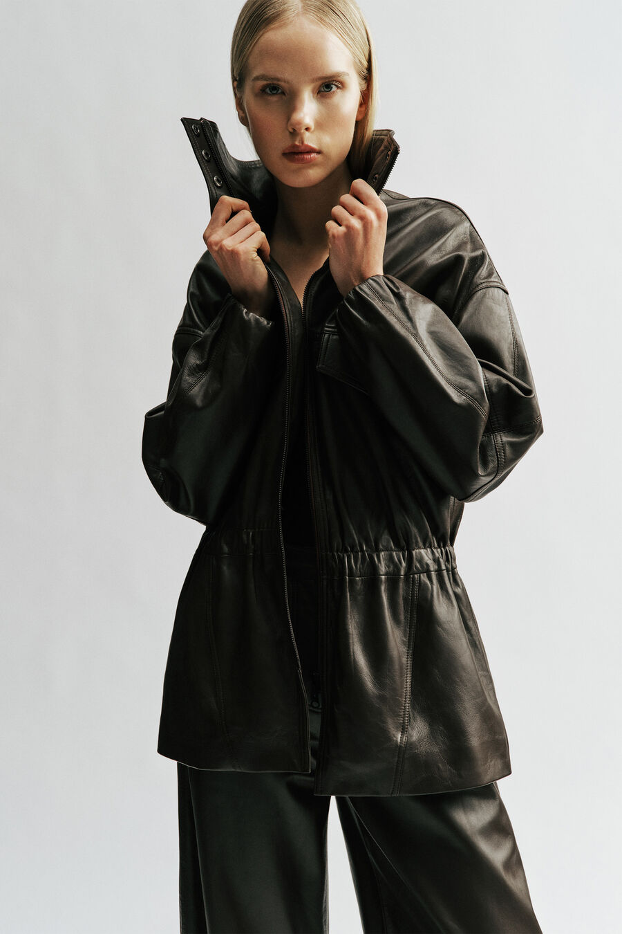 ANJA LEATHER JACKET in colour Dark Chocolate