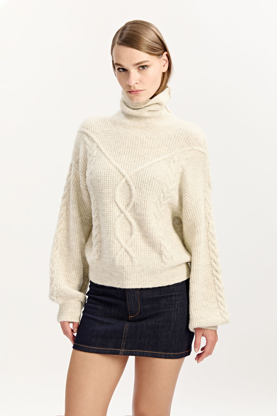 Maya Cable Knit