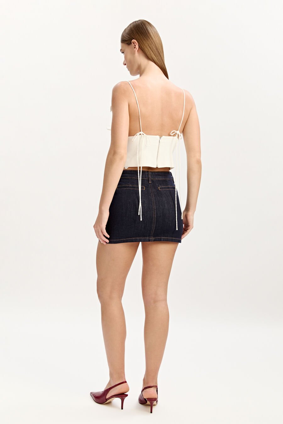 INGRID FITTED FLOWER TOP in colour ORCHIDWHT