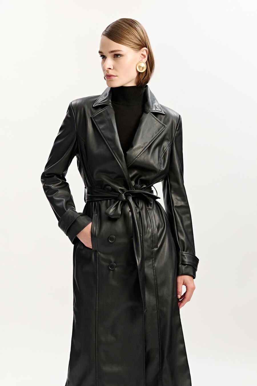 VEGAN LEATHER TRENCH COAT in colour BLACK