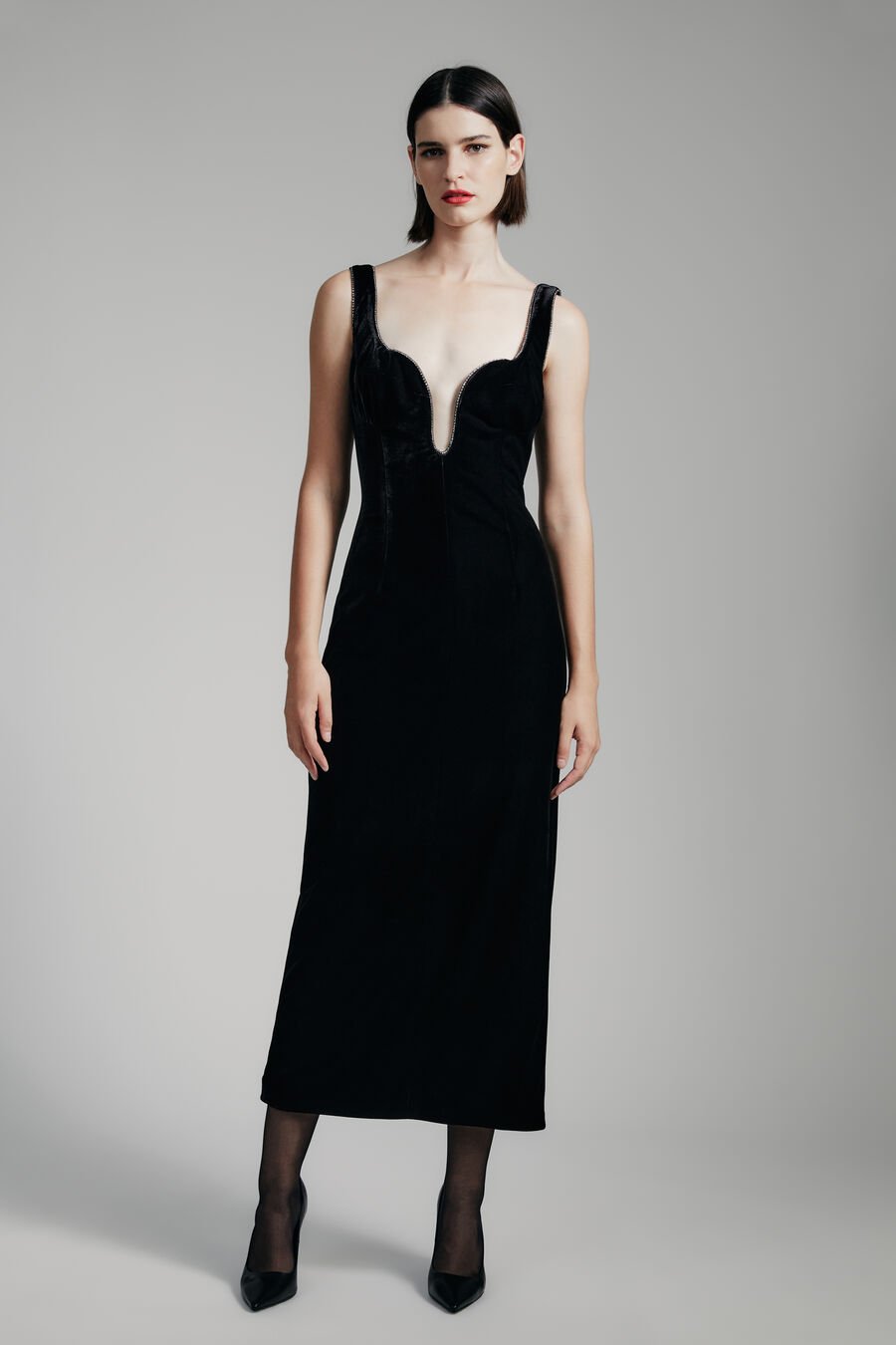 BROOKLYN VELOUR MIDI DRESS in colour BLACK