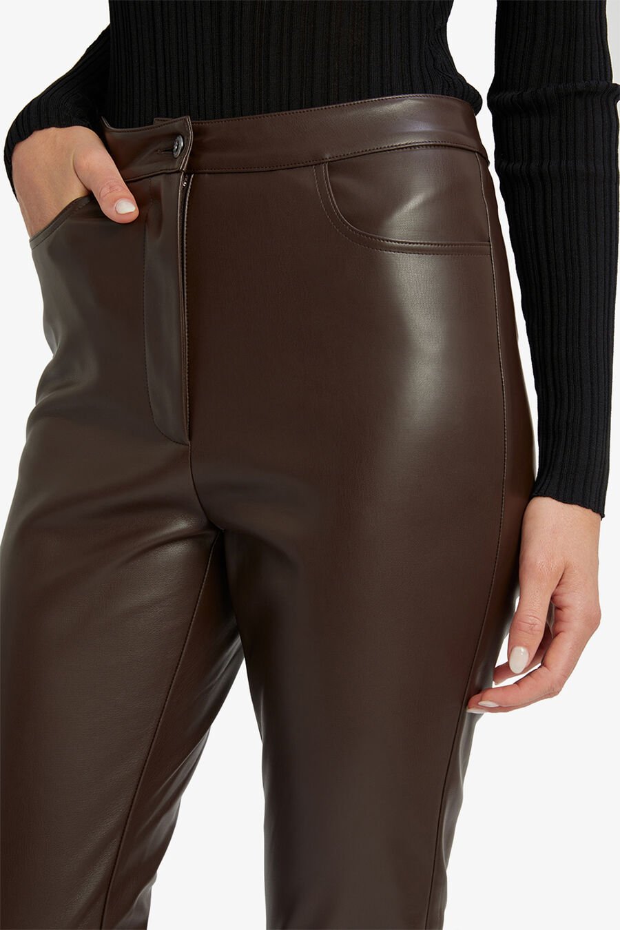 PEARSON VEGAN LEATHER PANT in colour Dark Chocolate