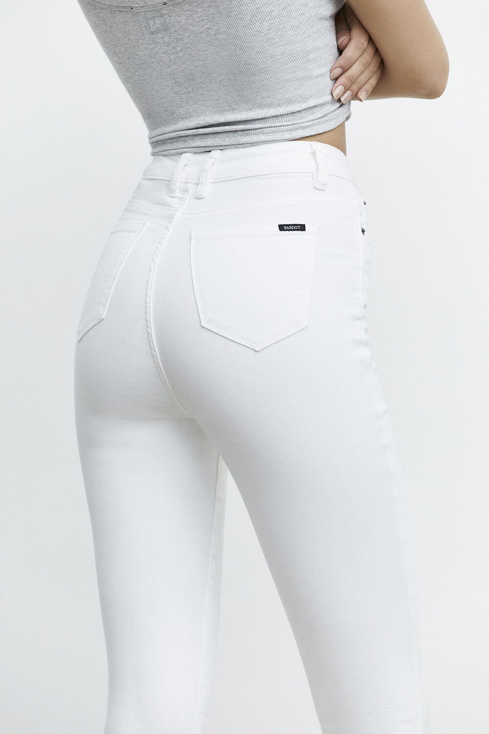 KHLOE HI CROP RIP JEAN in colour SNOW WHITE