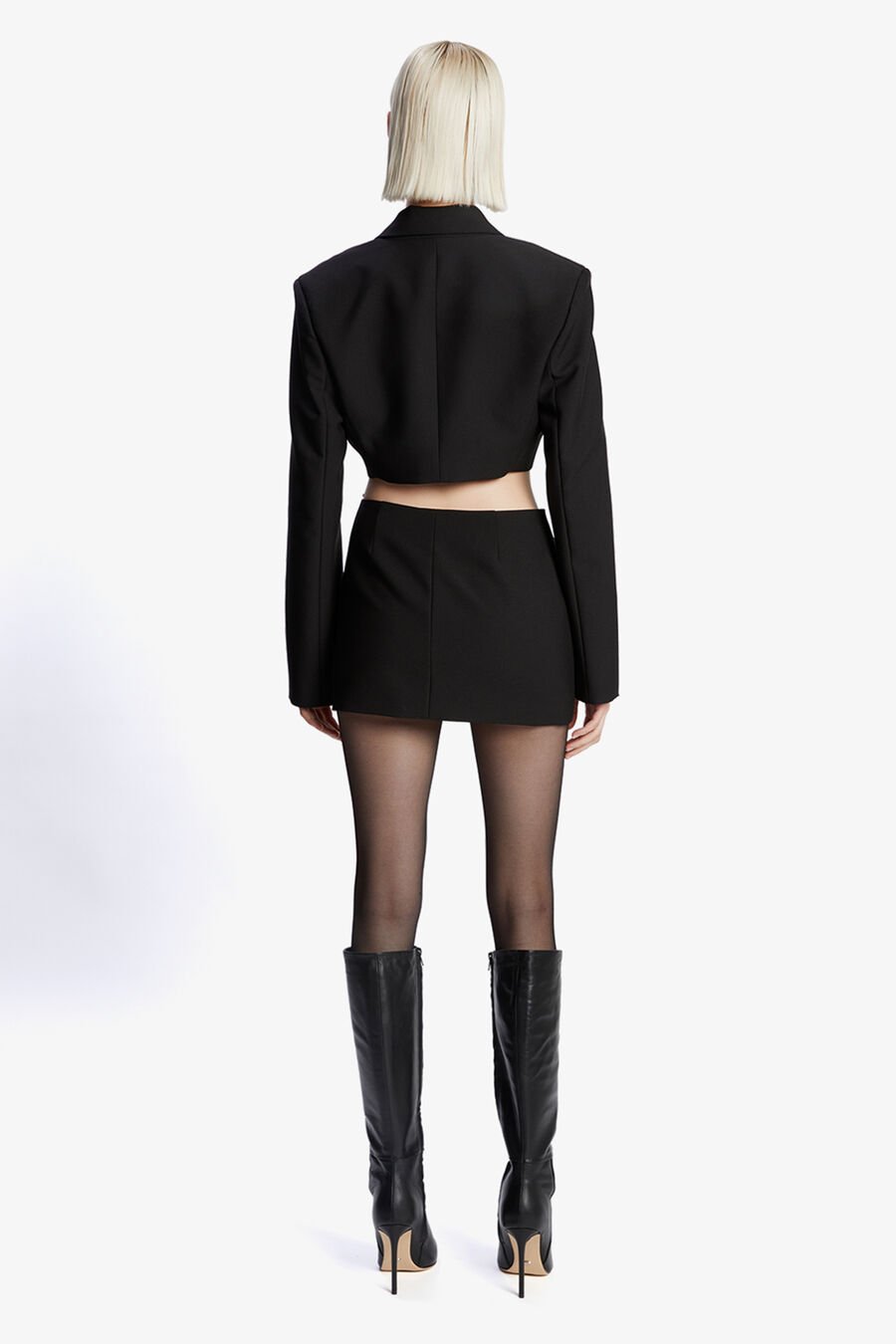 AVER CROPPED BLAZER in colour BLACK