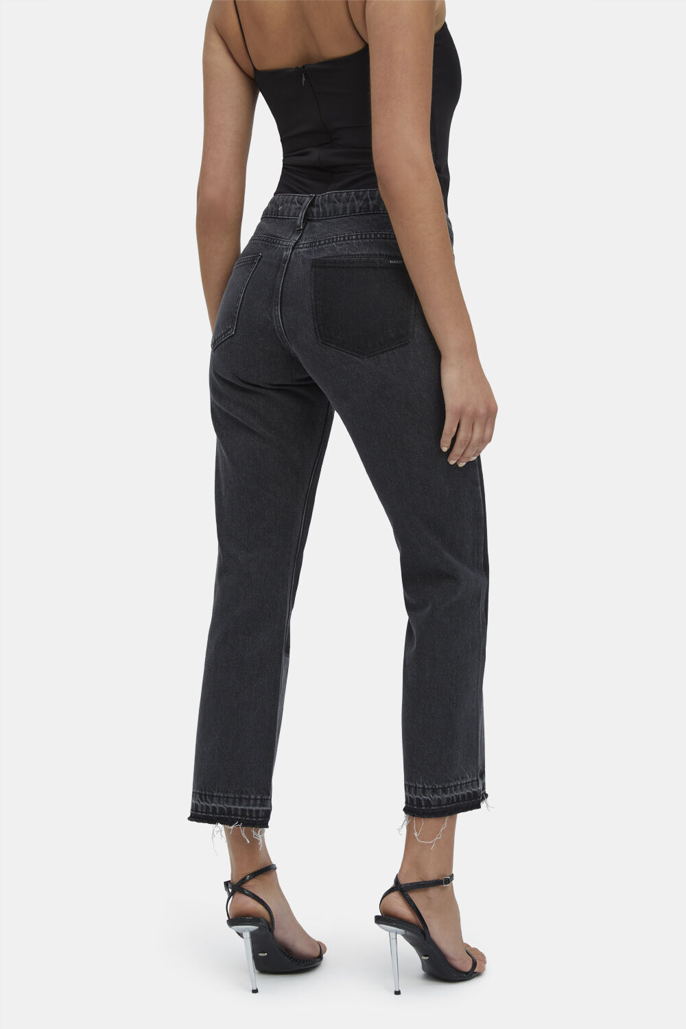 MARLOWE PATCH DENIM JEAN in colour CAVIAR