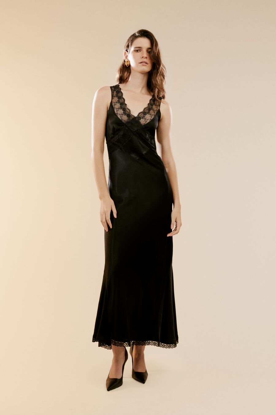 MENDEZ SLIP DRESS in colour BLACK