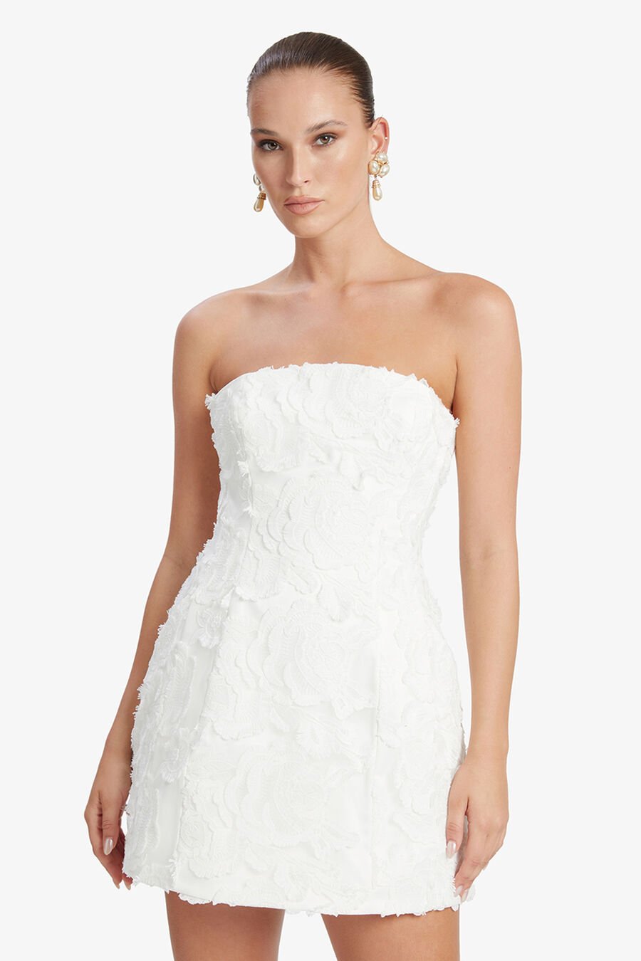 KAROLINE LACE HOURGLASS DRESS in colour ORCHIDWHT