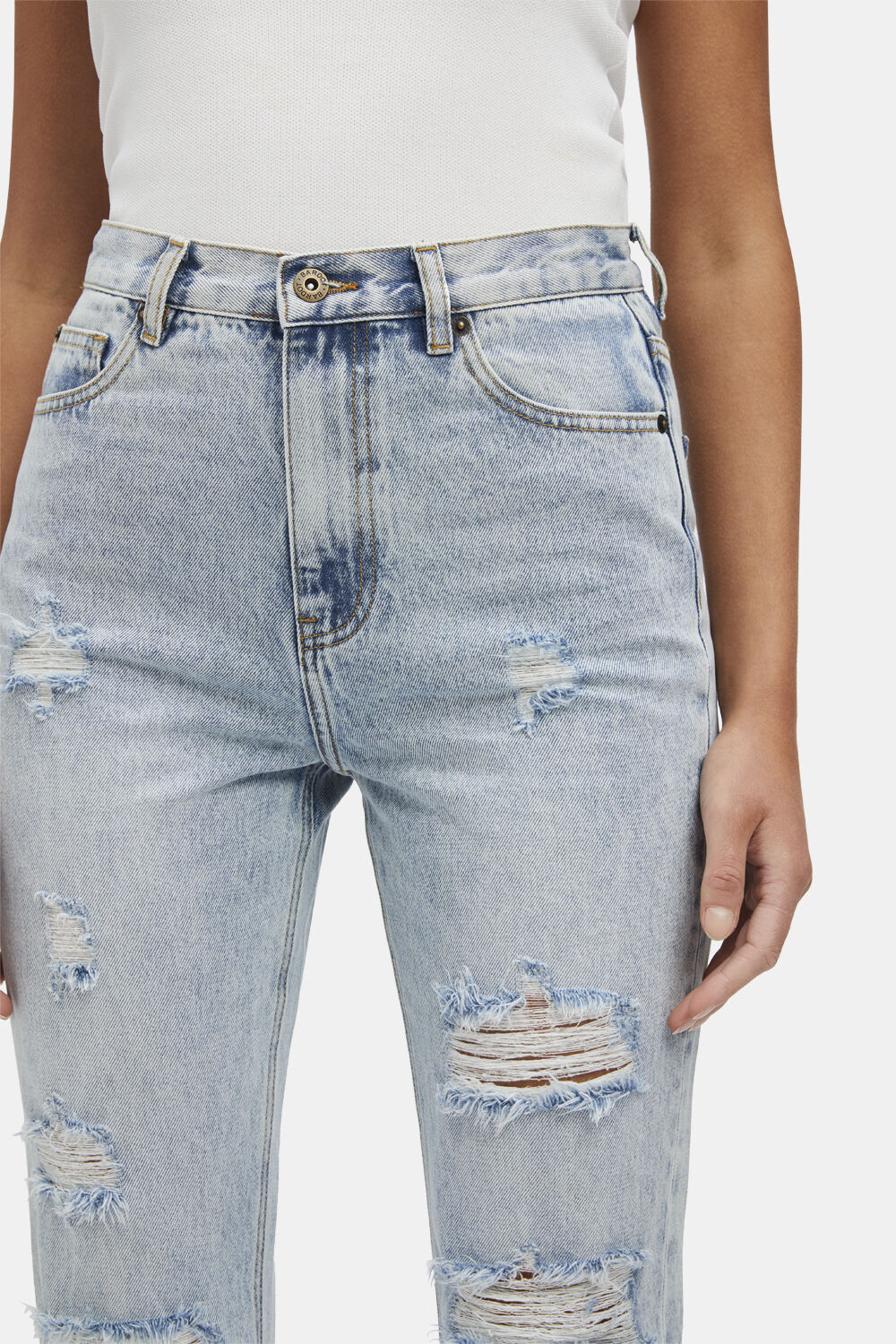 CARA STRAIGHT LEG JEAN IN INDIGO in colour TRUE NAVY
