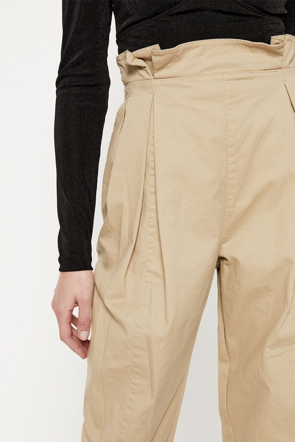 PAPERBAG UTILITY PANT in colour MOONLIGHT