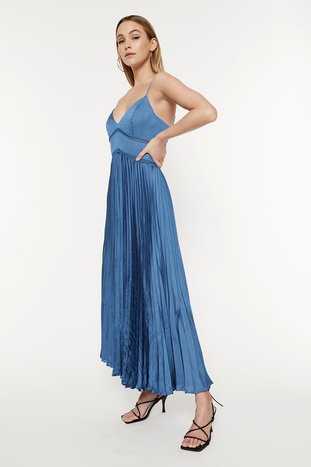 MARY PLEATED DRESS