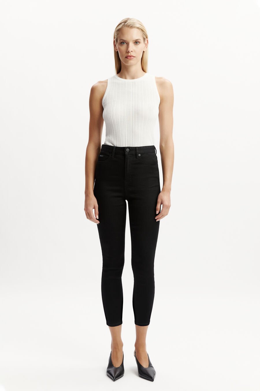 KHLOE HI CROP JEANS in colour BLACK