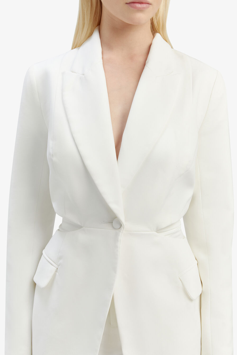 CASSIAN CUT OUT BLAZER in colour CLOUD DANCER