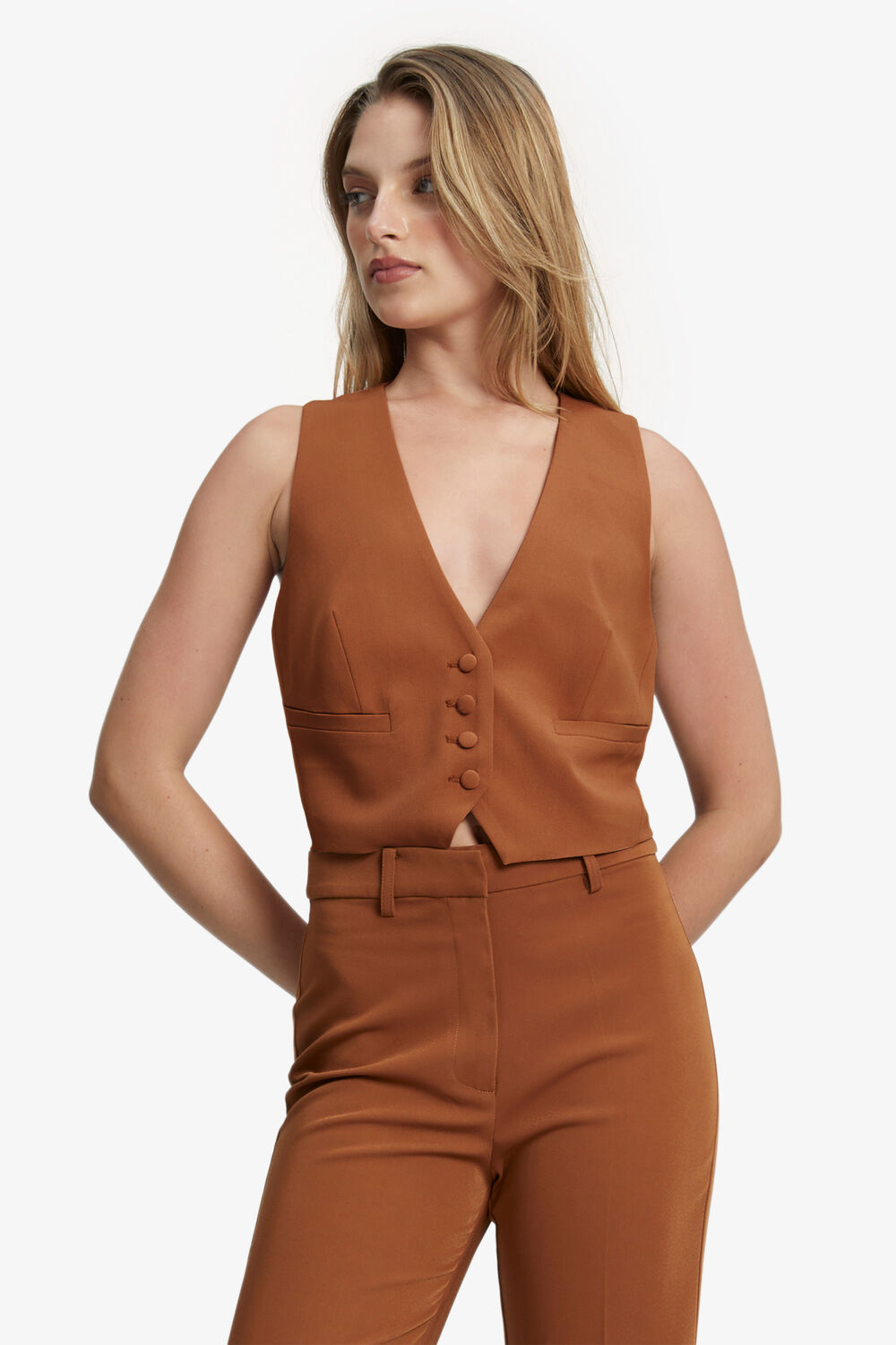 CALLISTA VEST in colour COPPER BROWN