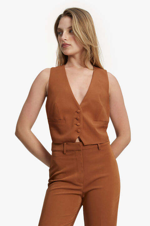 CALLISTA VEST in colour COPPER BROWN