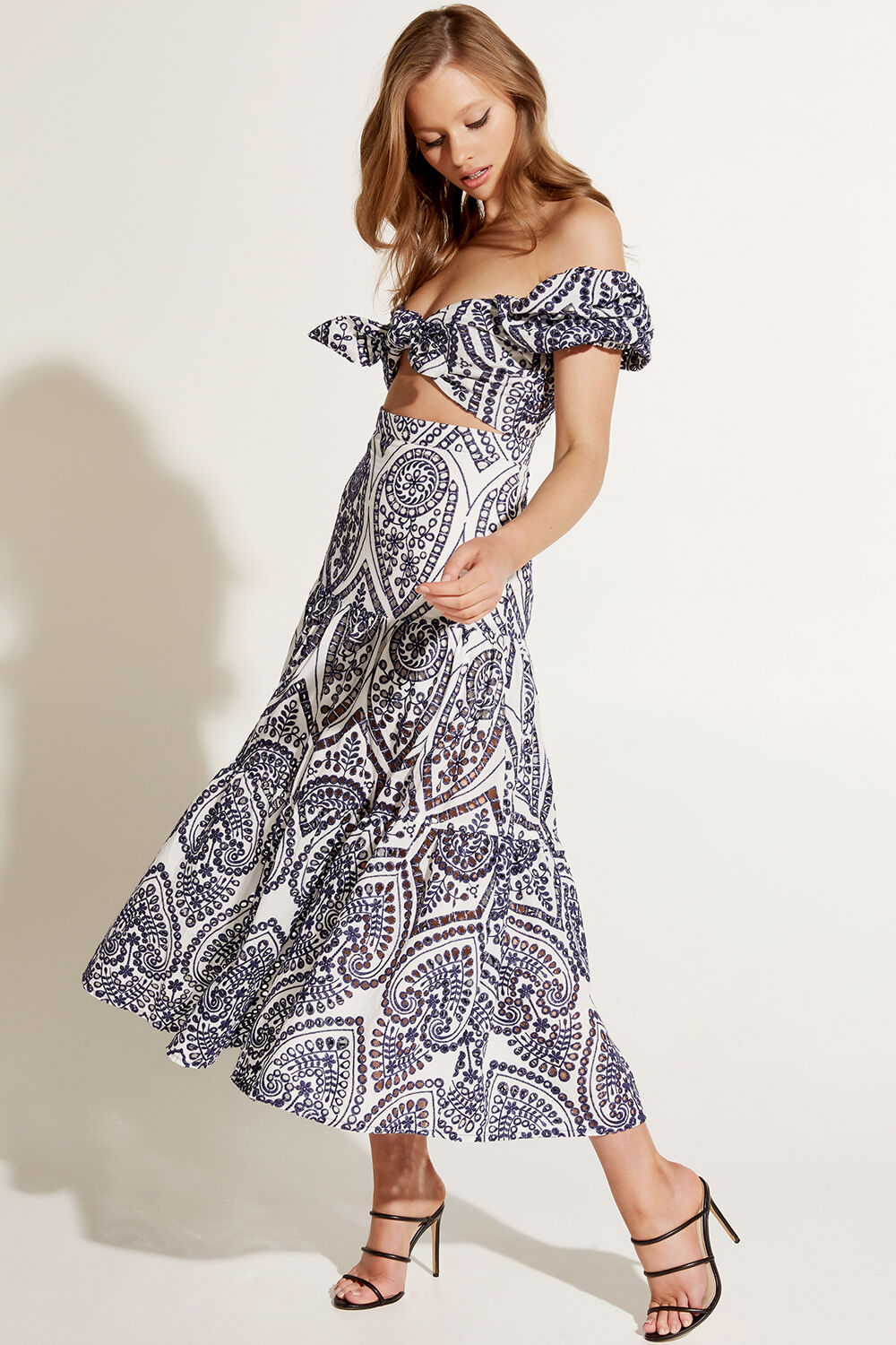 BRODERIE MAXI SKIRT