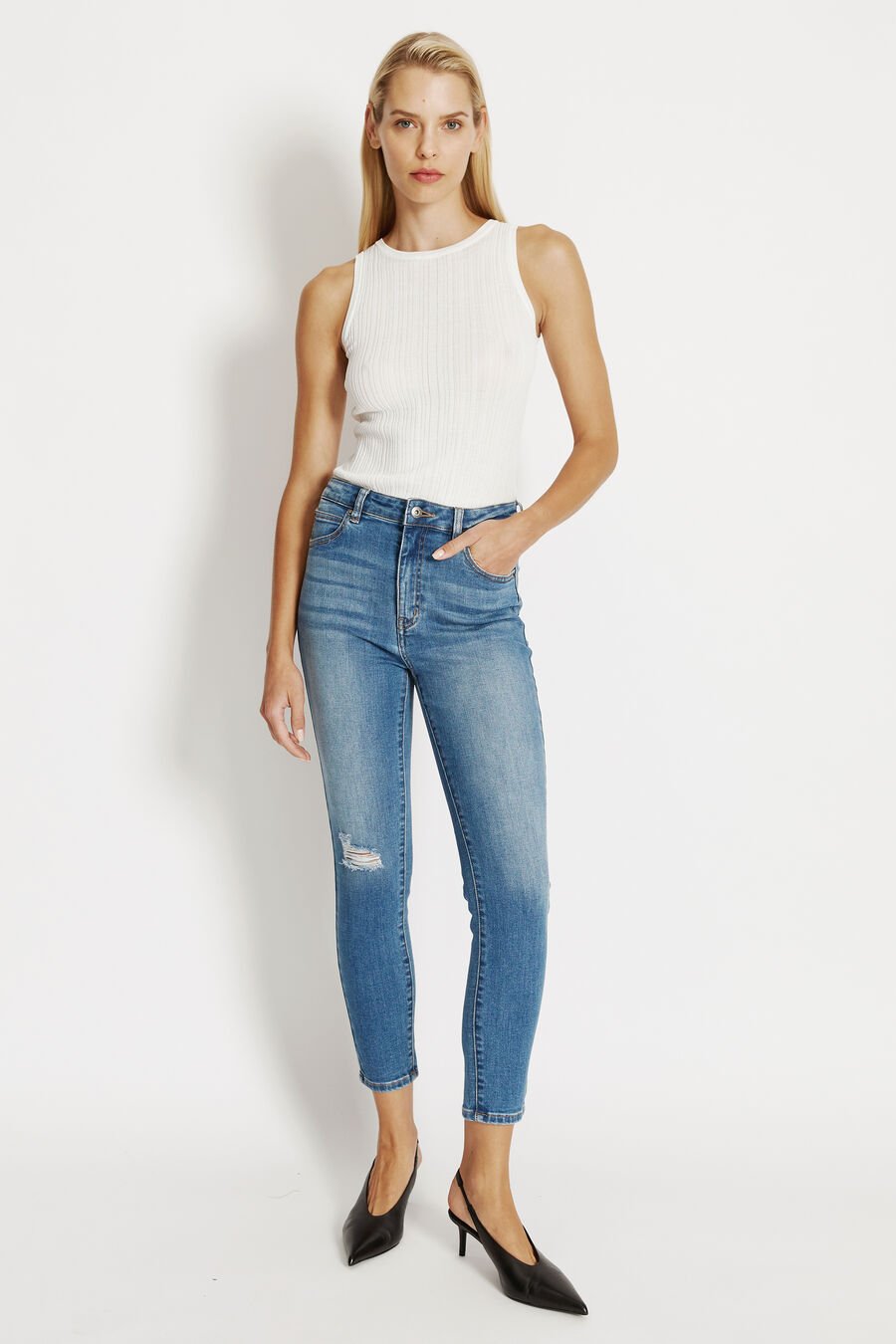 KHLOE HI CROP JEANS II in colour DARKDENIM