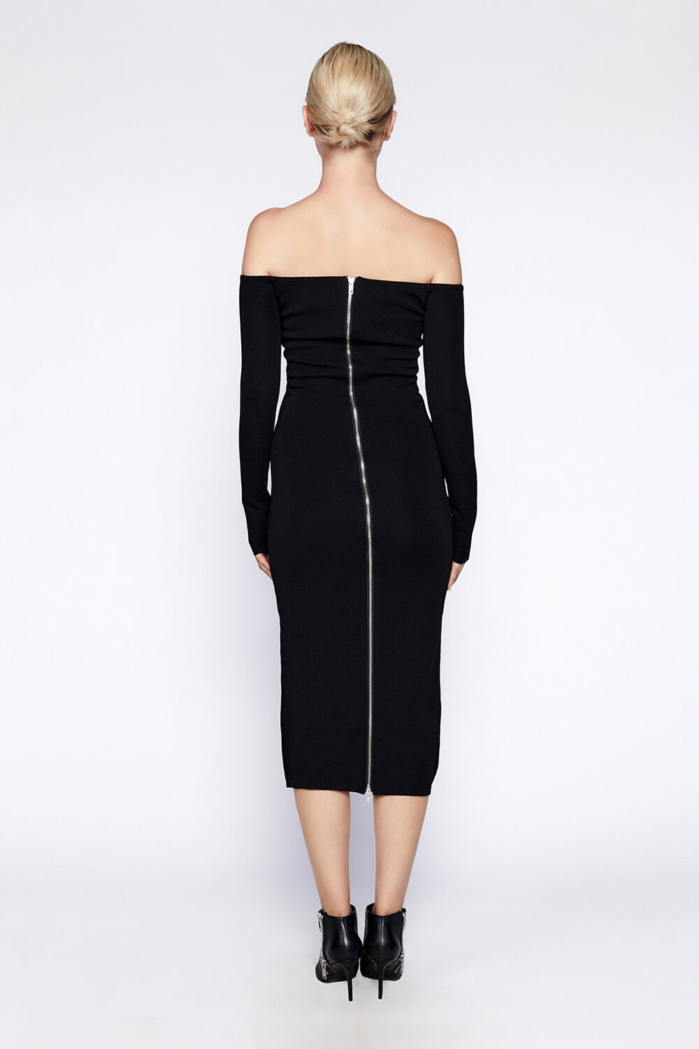 LAINA MIDI KNIT DRESS in colour CAVIAR