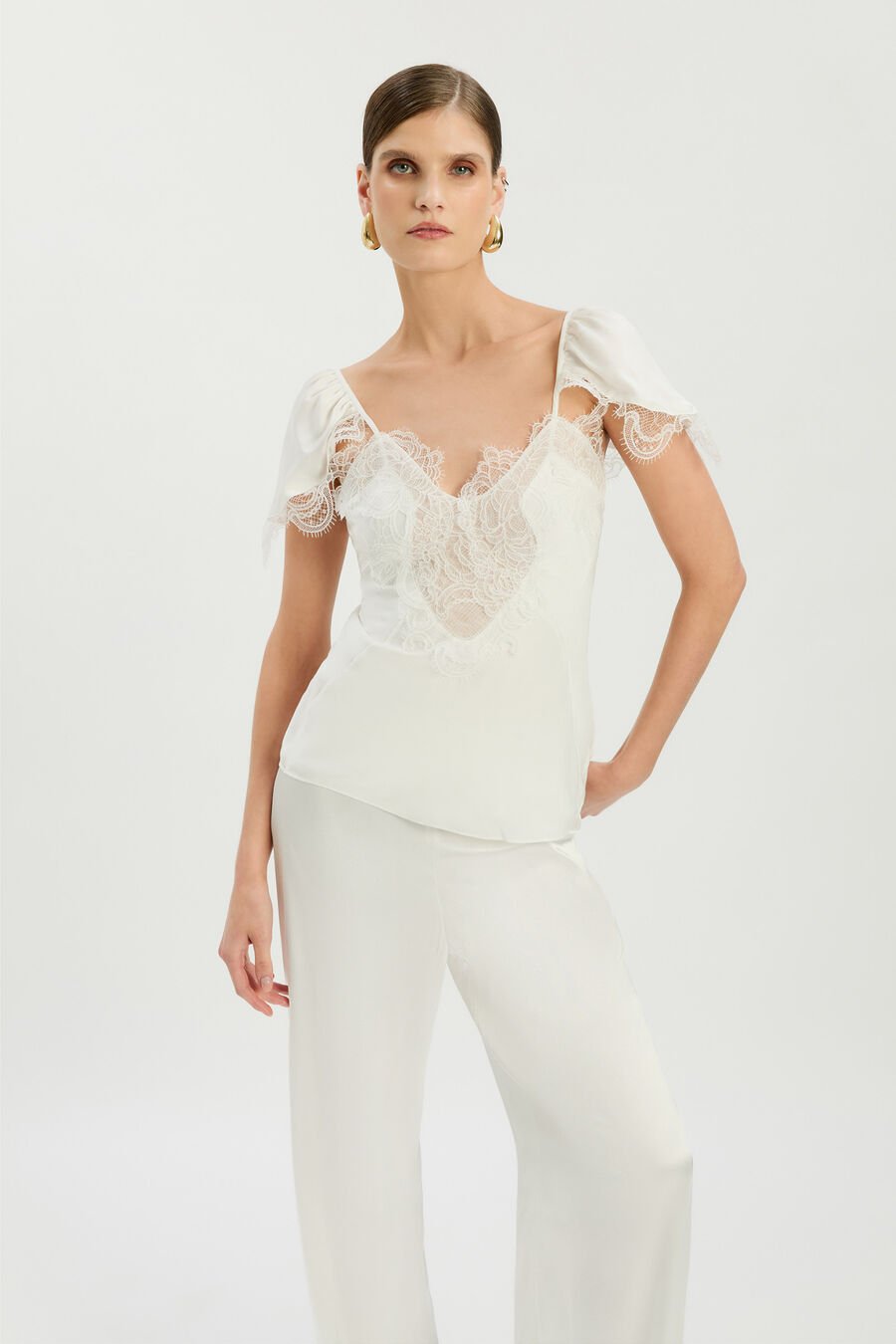 IVY LACE DETAIL CAMISOLE in colour Orchid White