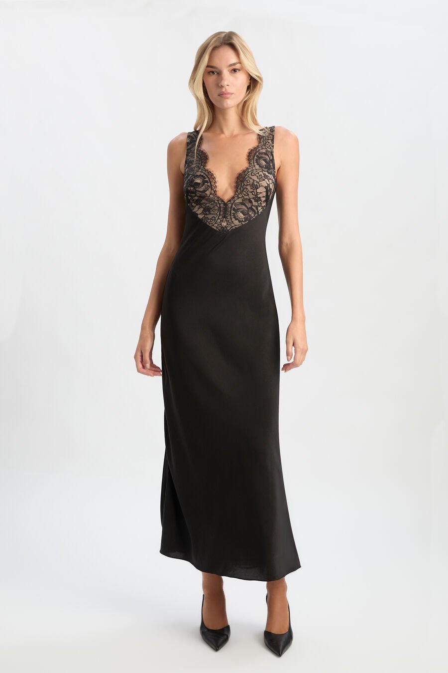 HAYDEN LACE SLIP DRESS in colour BLACK