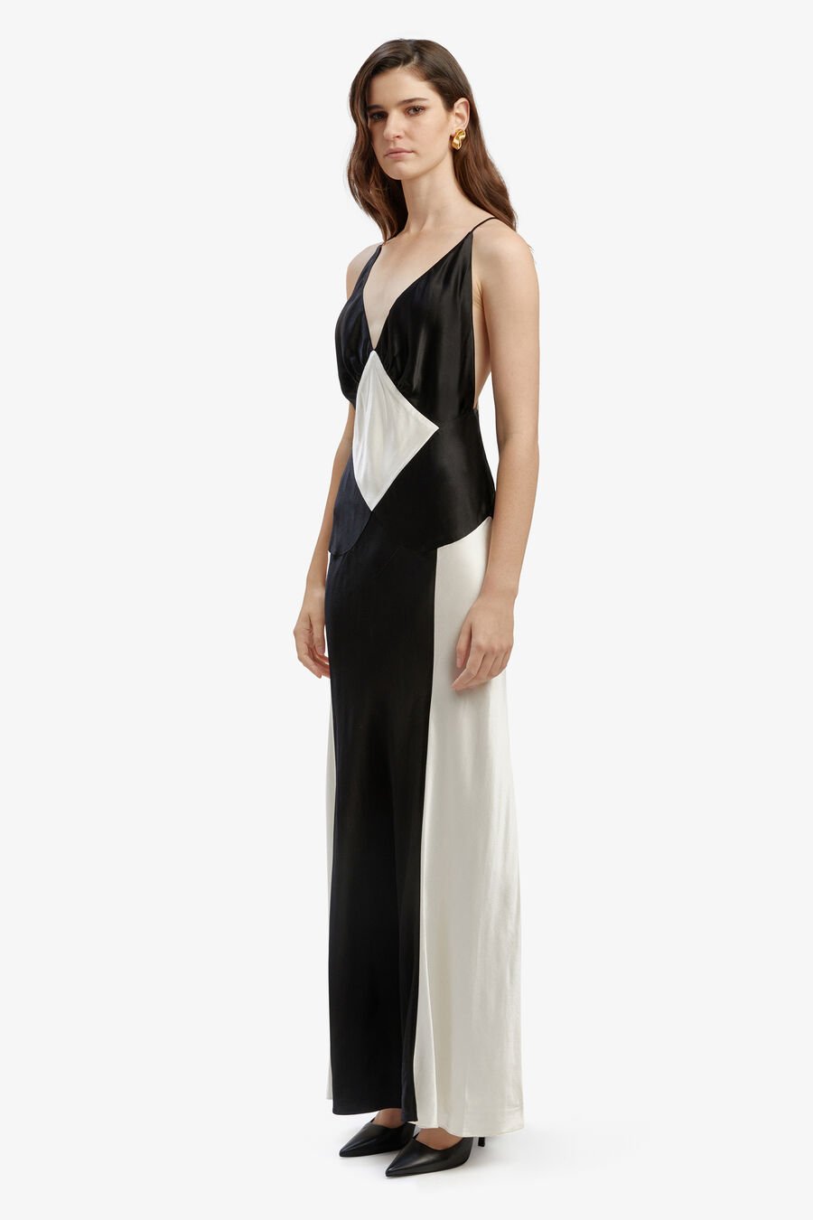 ADORA CONTRAST MAXI DRESS in colour Black Ivory