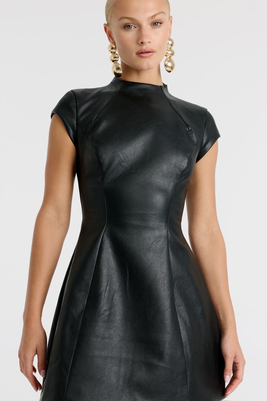 DELPHI VEGAN LEATHER MINI in colour BLACK