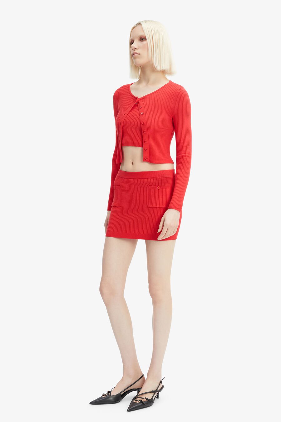 SARITA KNIT TOP in colour DEEP RED