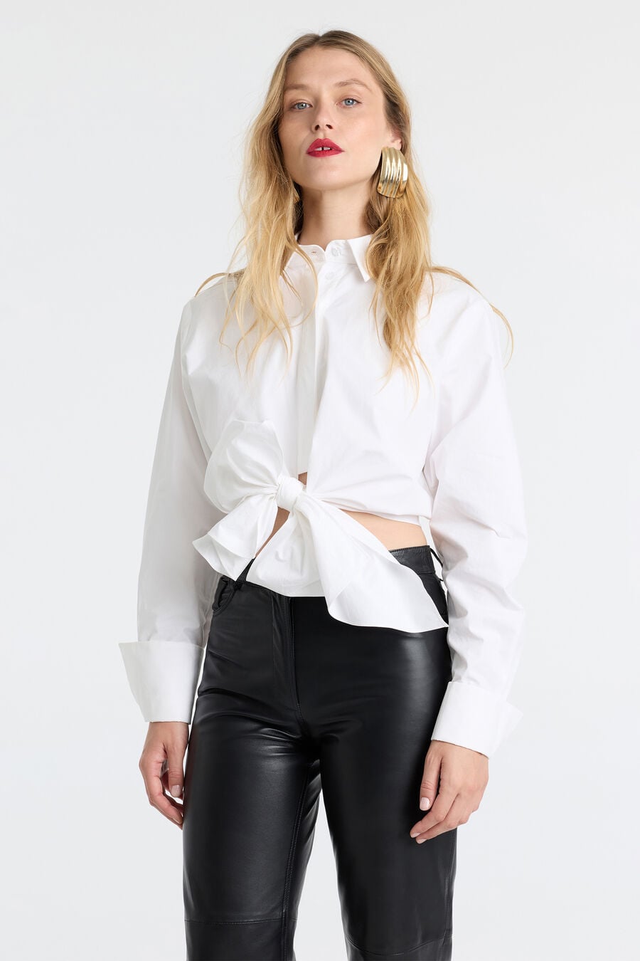 NIA VEGAN LEATHER PANT in colour BLACK