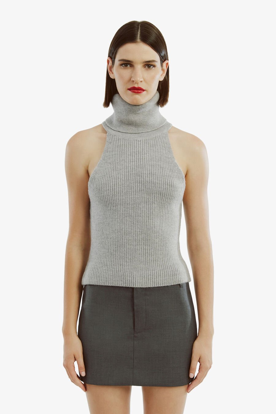 ALEIA SLEEVELESS KNIT TOP in colour GREY