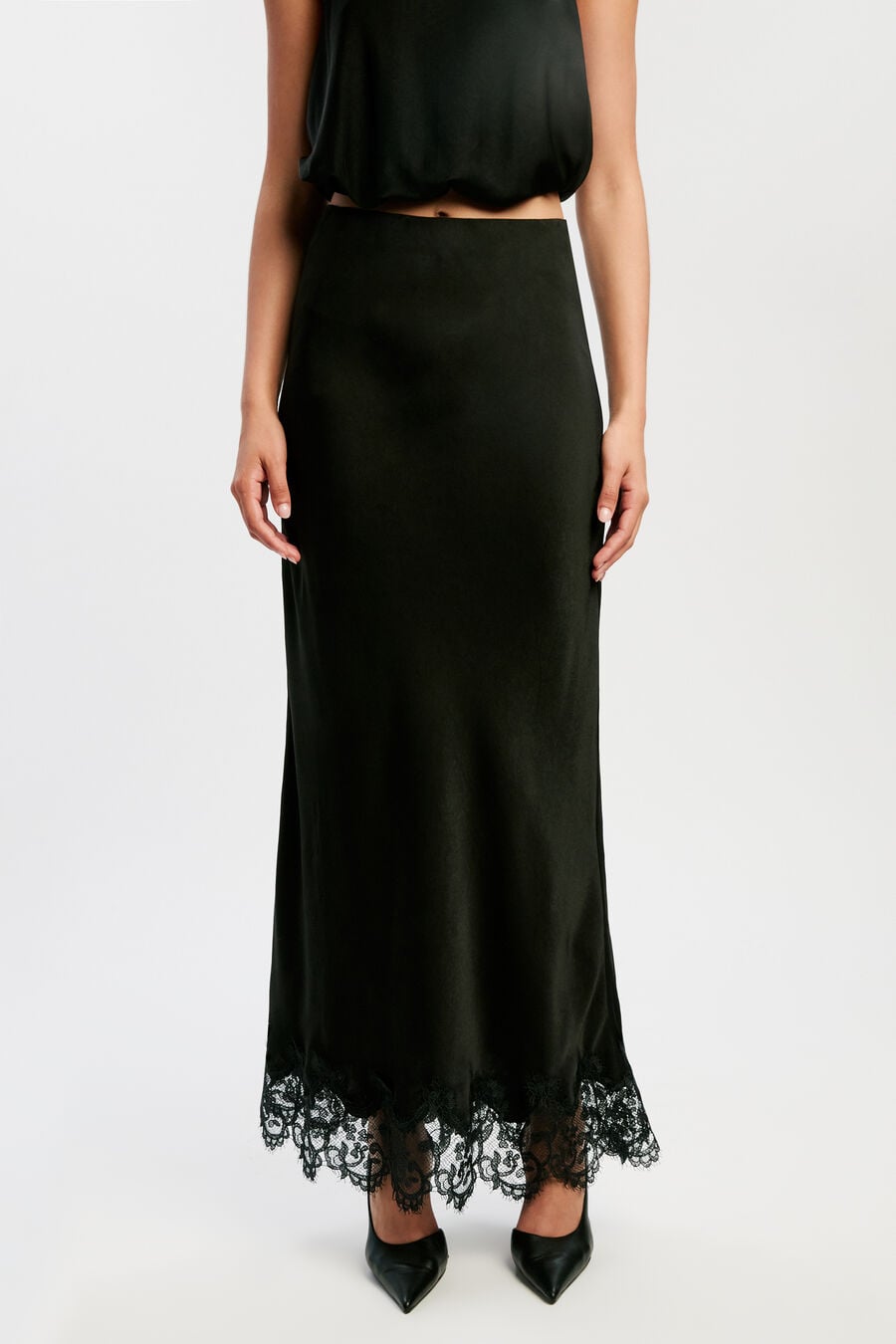 ELISAN LACE SATIN MIDI SKIRT in colour BLACK