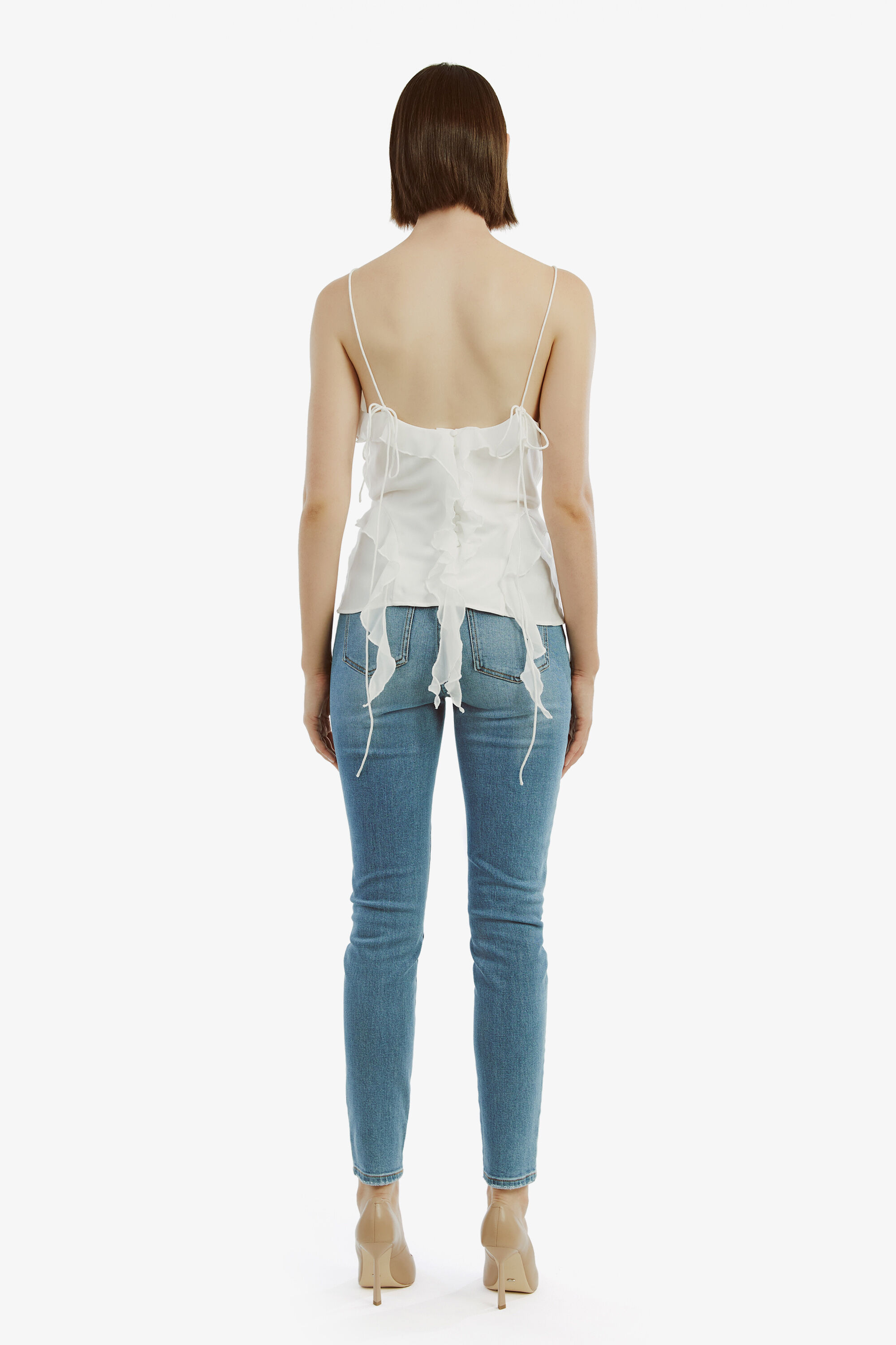 RUFFLE CAMISOLE(F WHITE): TOPSjosemoon