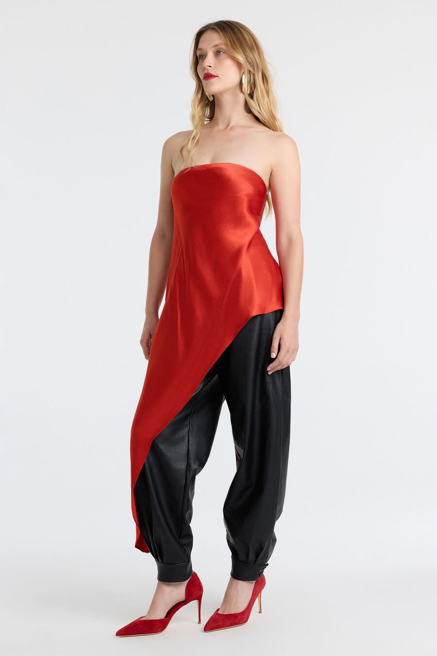 ALITA STRAPLESS SATIN TUNIC in colour Burnt Red