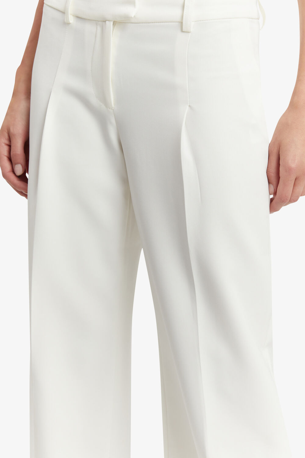 CASSIAN TAILORED PANT  in colour CLOUD DANCER