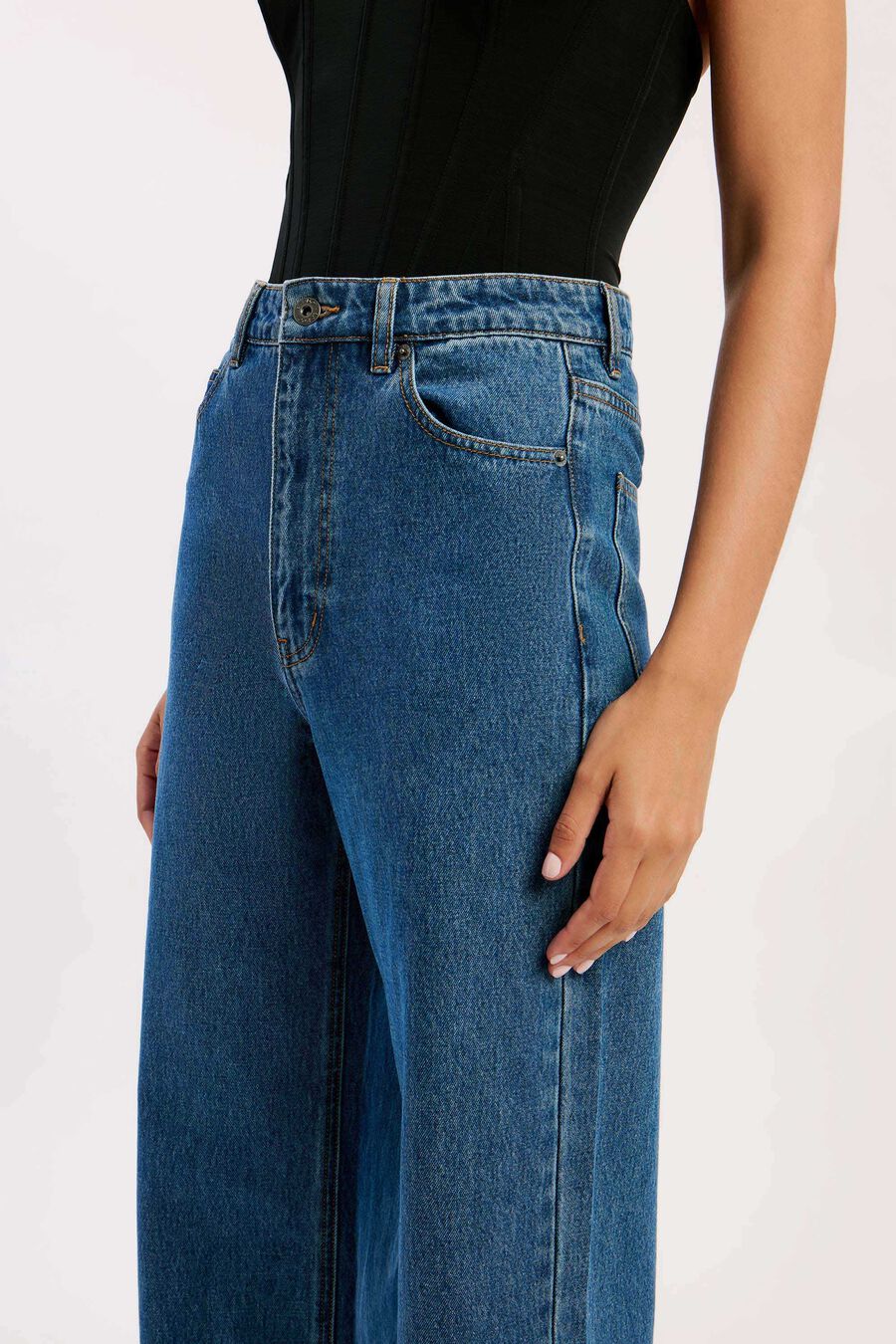 CINDY WIDE FULL LEG JEAN in colour INDIGO