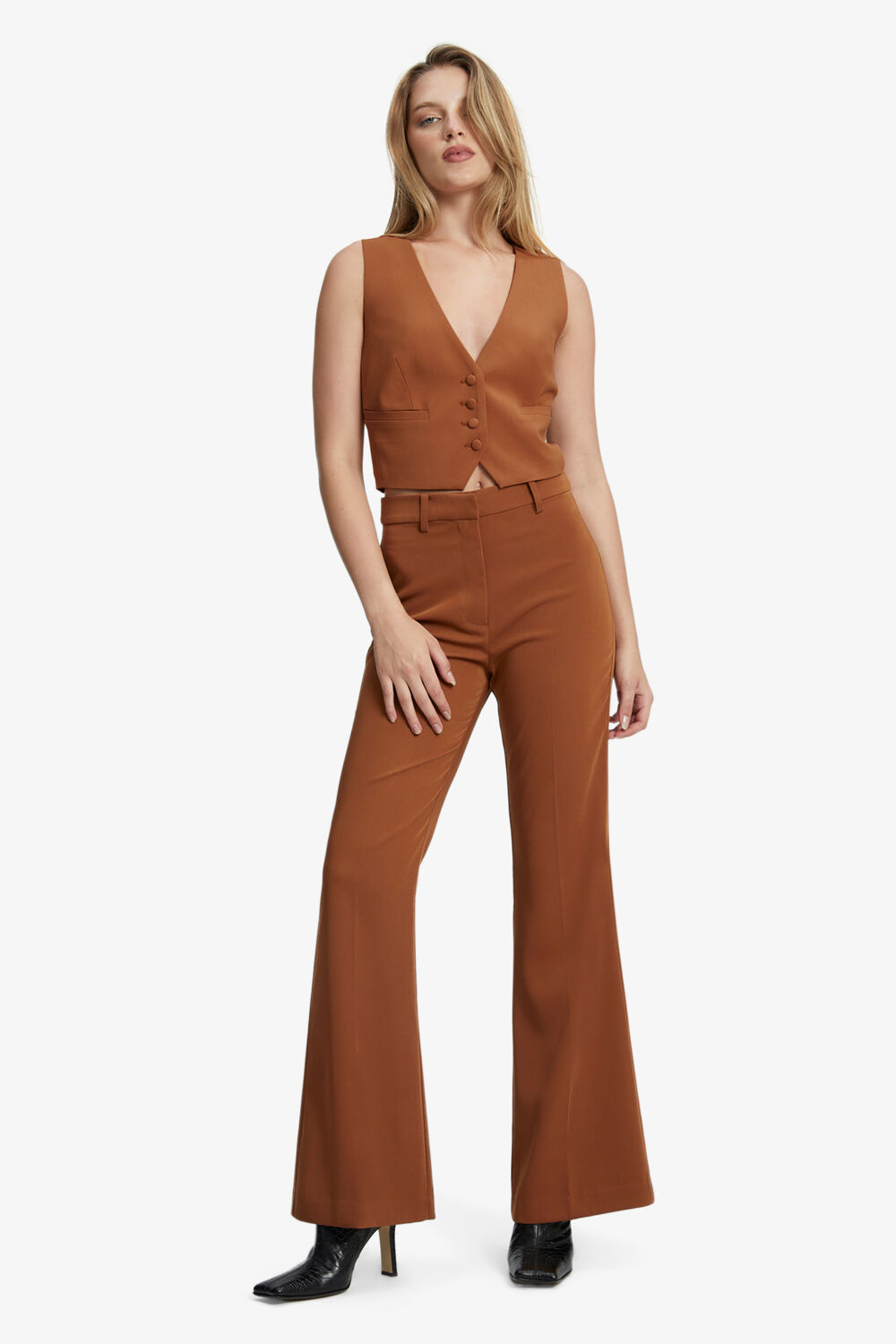 CALLISTA VEST in colour COPPER BROWN