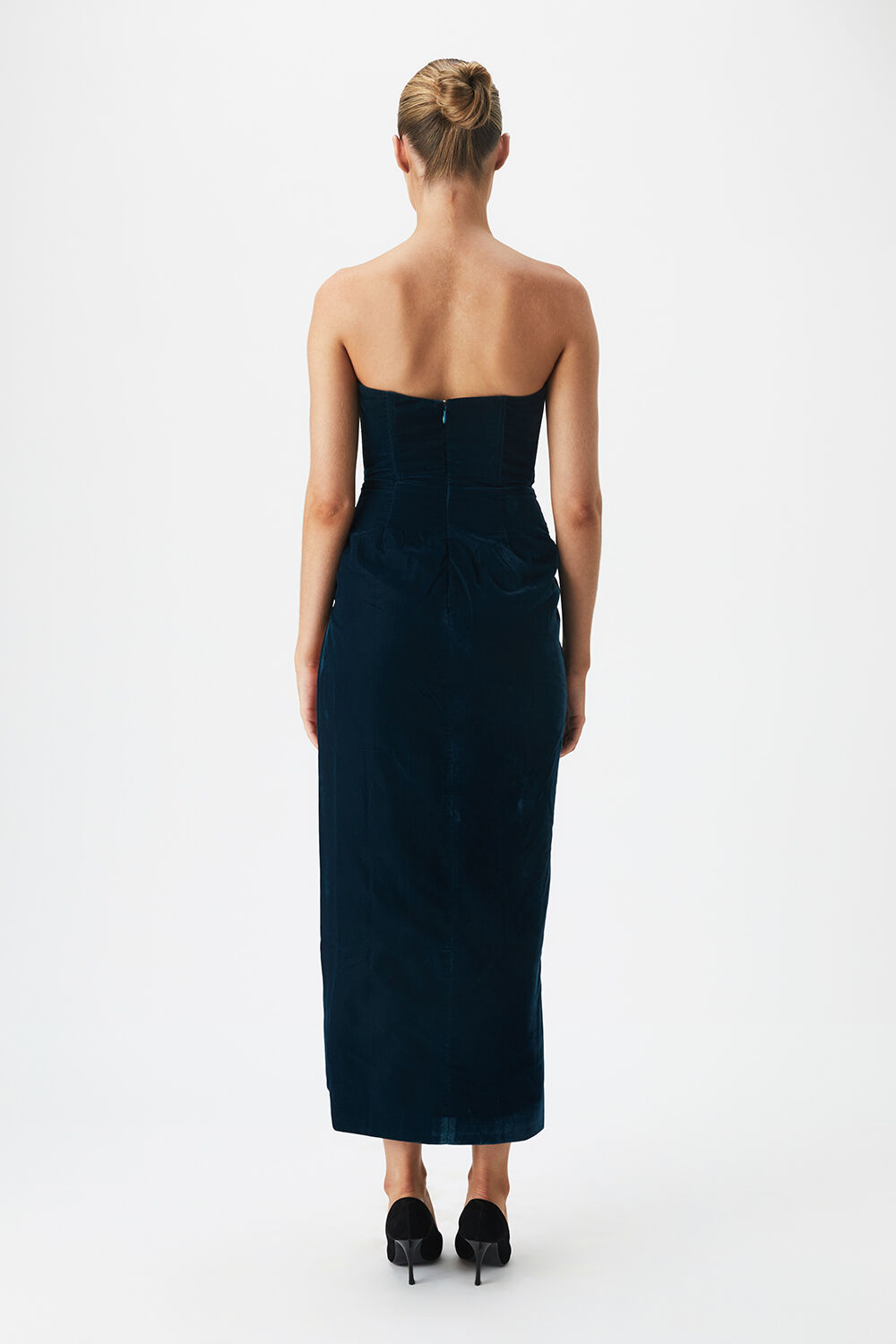 EVERLASTING VELOUR MIDI DRESS in colour BLACK IRIS