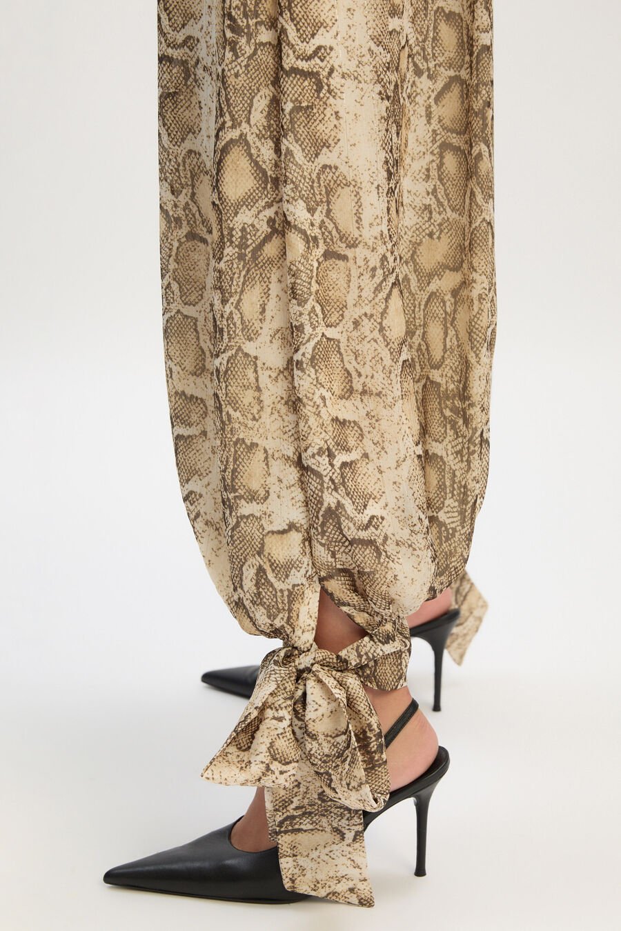 Alira Printed Balloon Pant