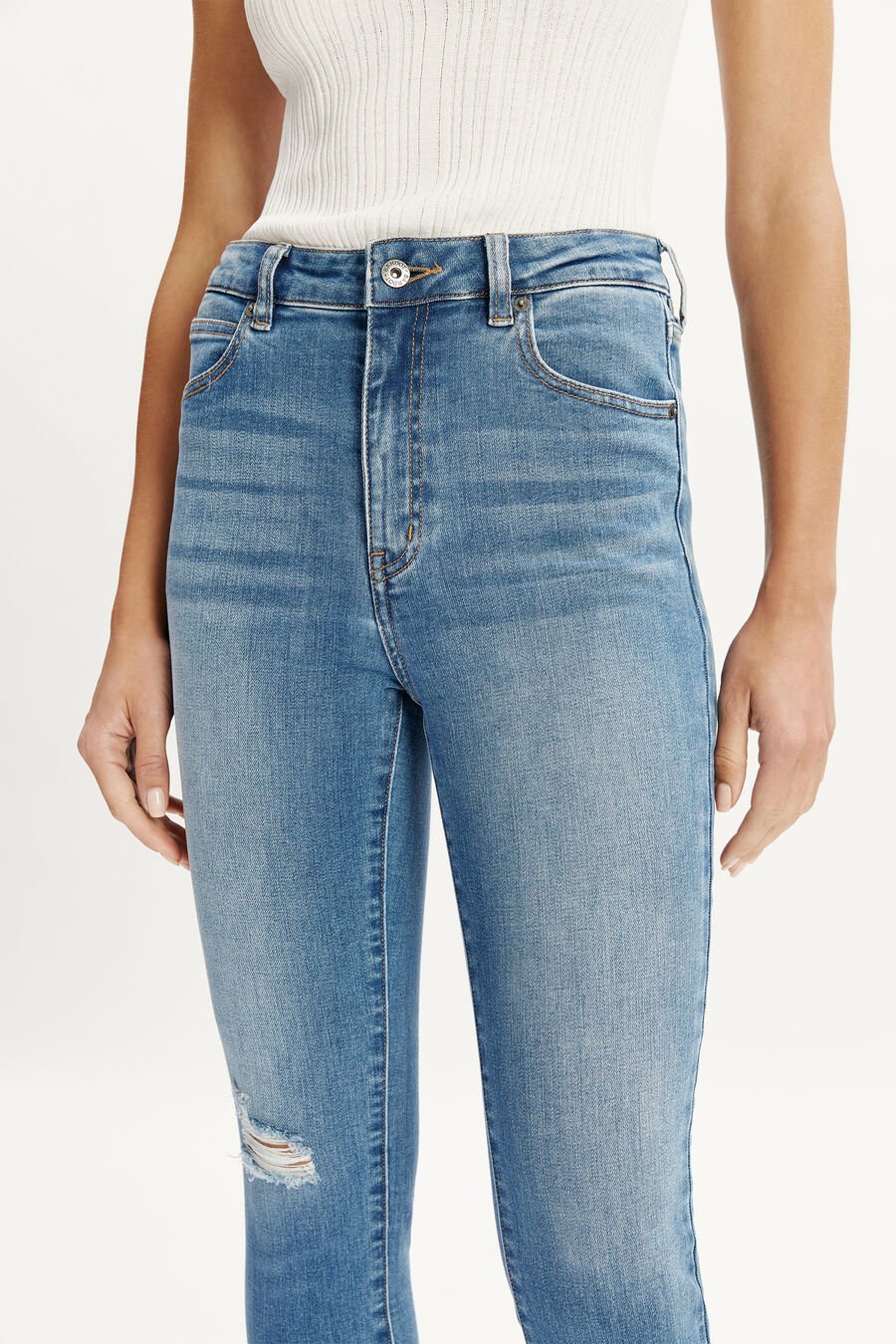 KHLOE HI CROP JEANS II in colour DARKDENIM