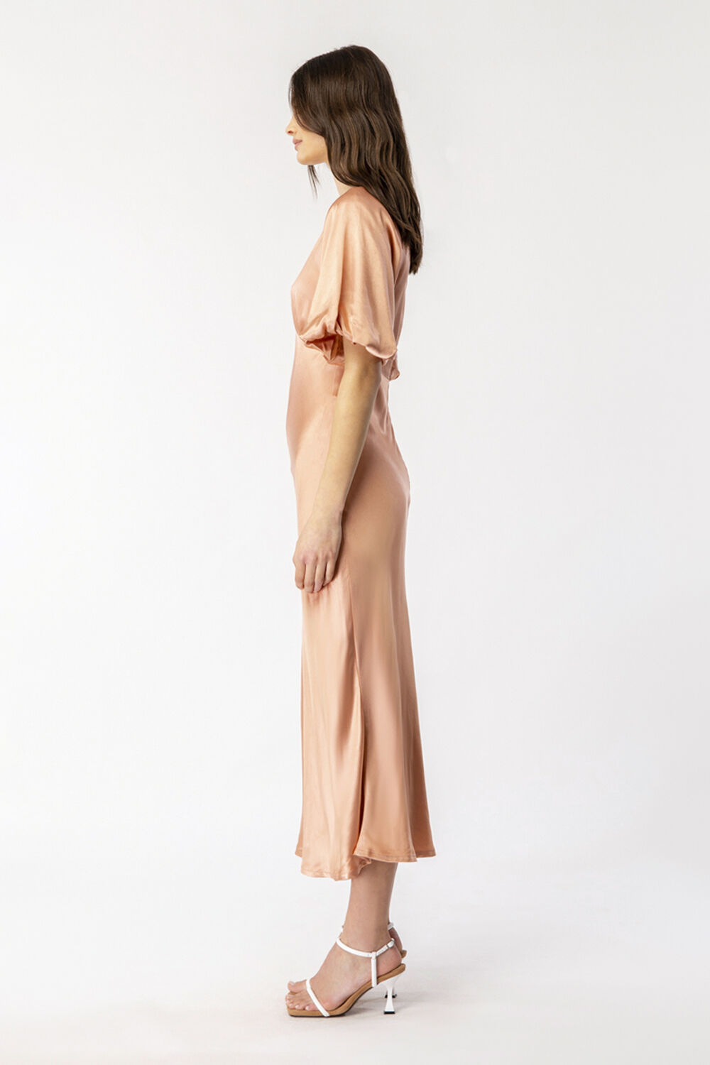 EVERLEIGH SATIN MIDI DRESS in colour MOCHA BISQUE