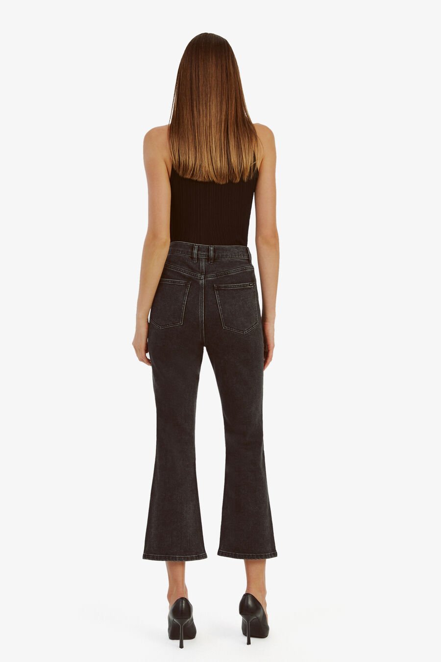 HEIDI FLARED CROPPED LEG in colour Washed Black