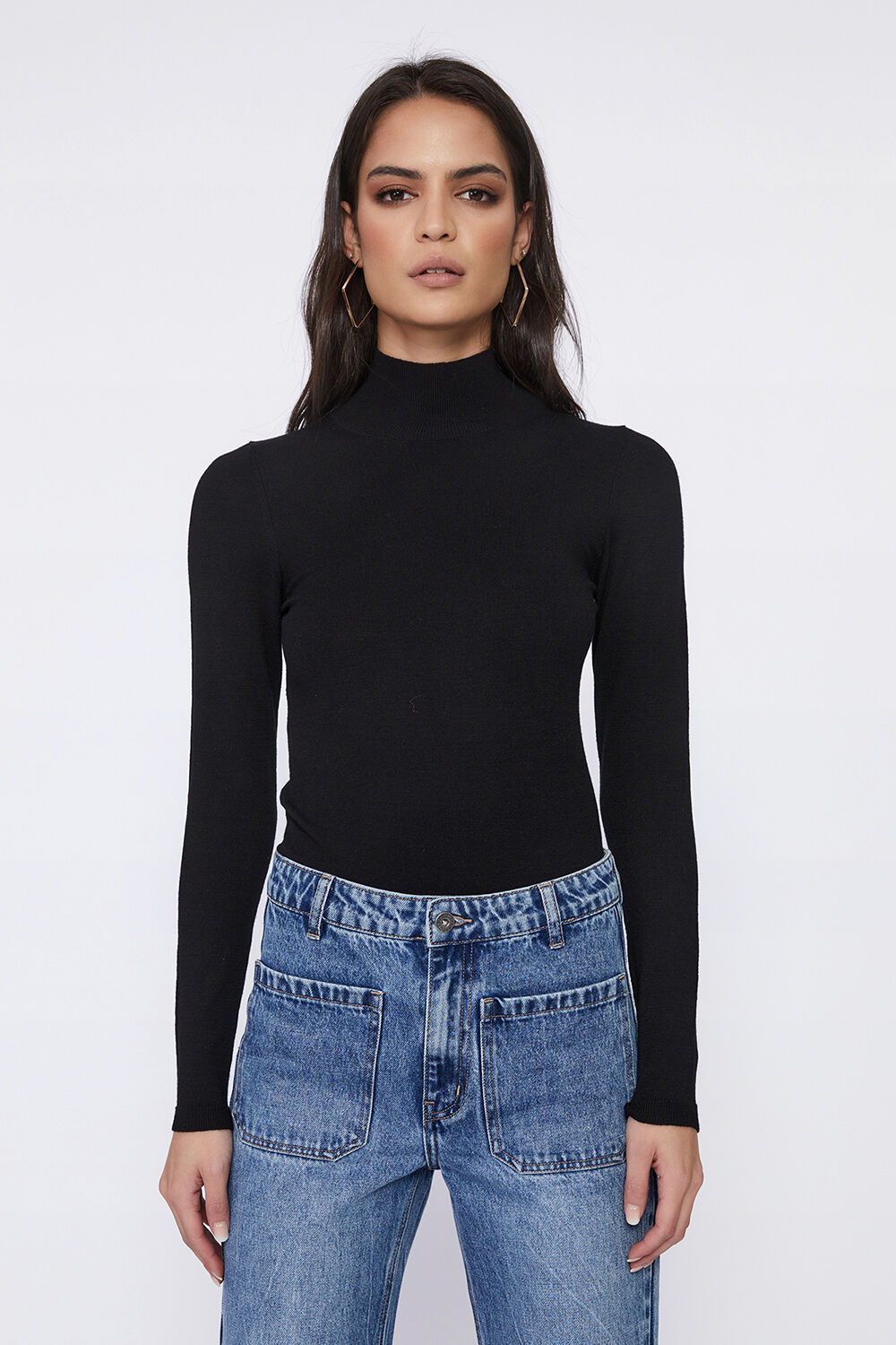 SELINA TURTLE NECK KNIT