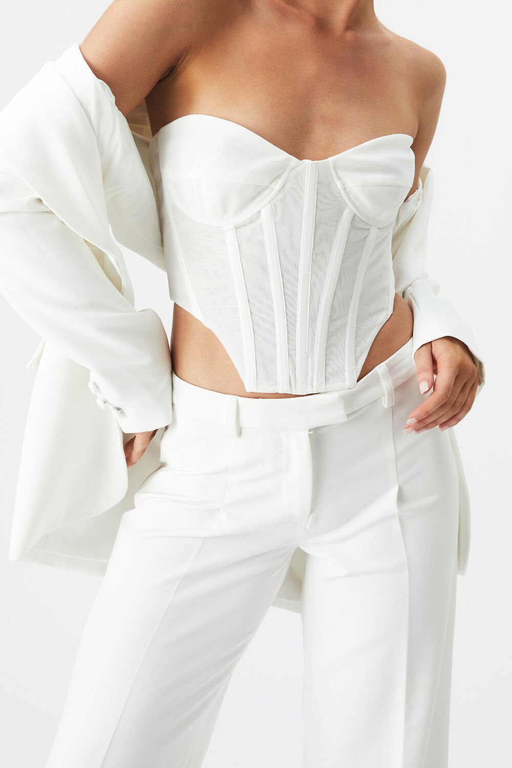 litmus HerPraha circular bustier white 【公式通販】