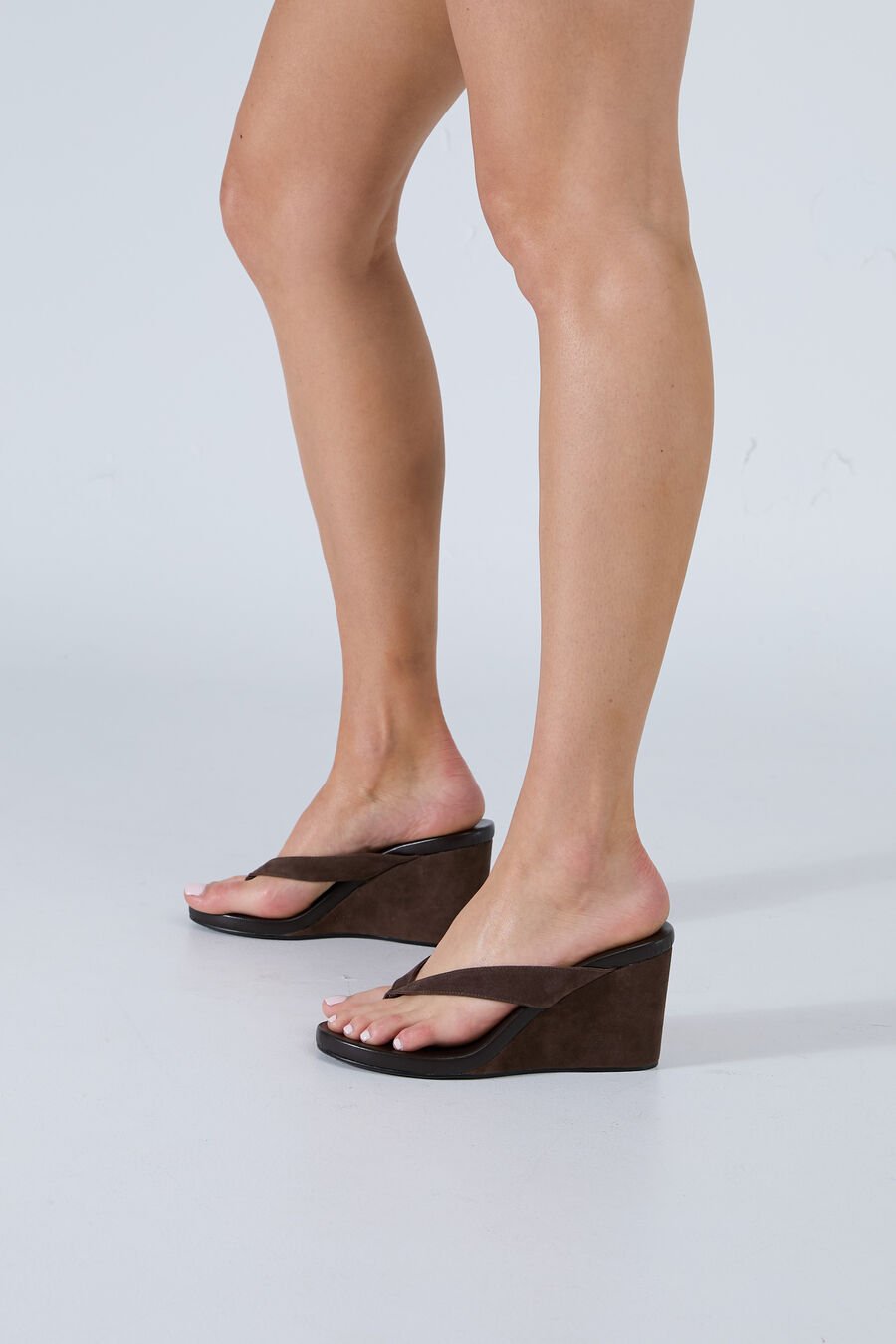 AVANTI EXPRESSO SUEDE in colour DARK CHOCO