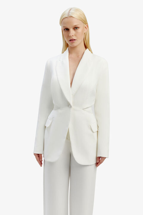 CASSIAN CUT OUT BLAZER in colour CLOUD DANCER