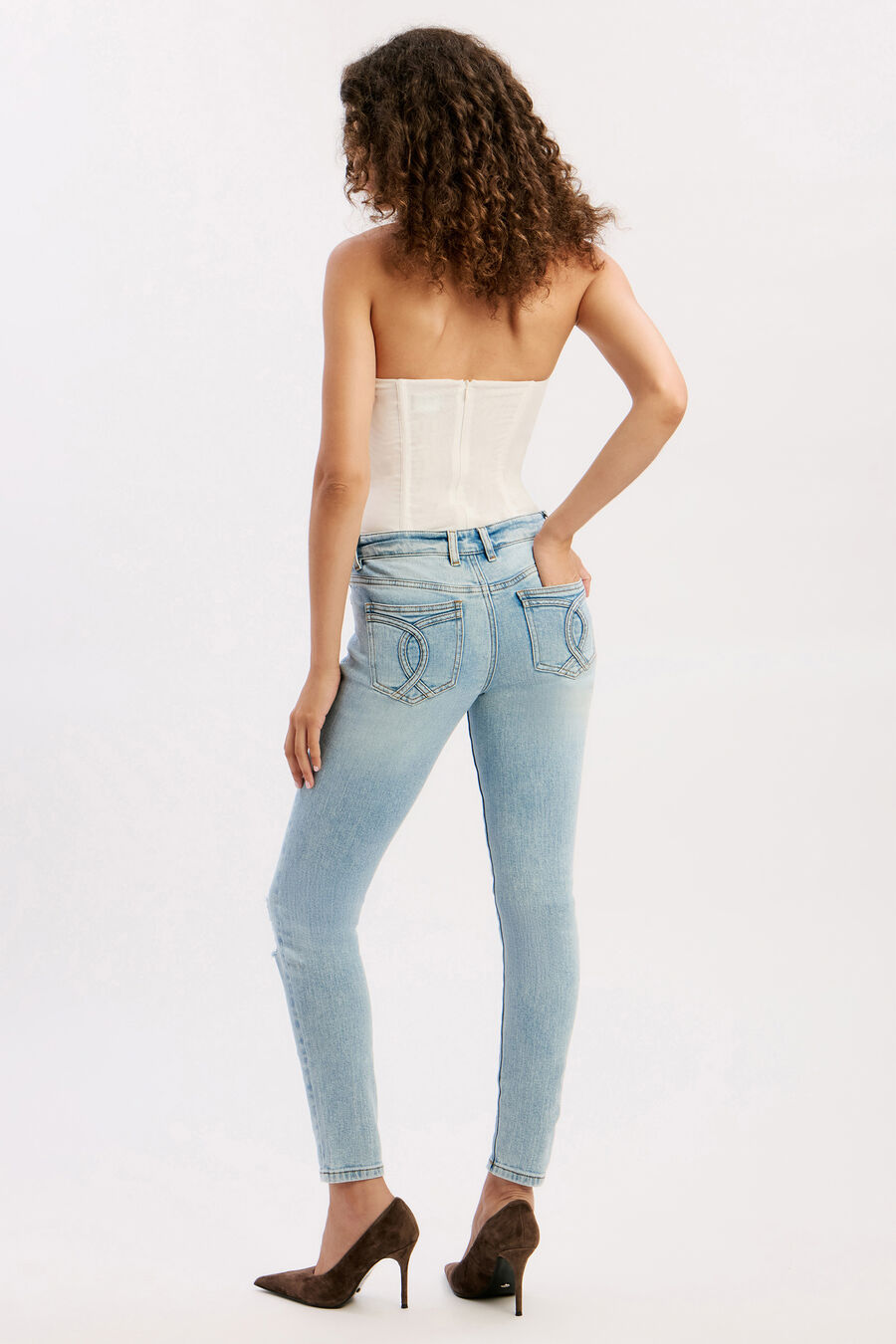 KATE MID BLUE JEANS in colour MID BLUE