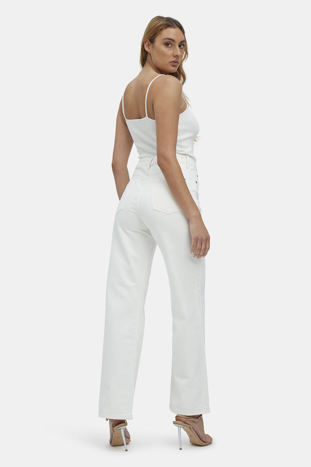 PIA STRAIGHT JEAN in colour CLOUD DANCER