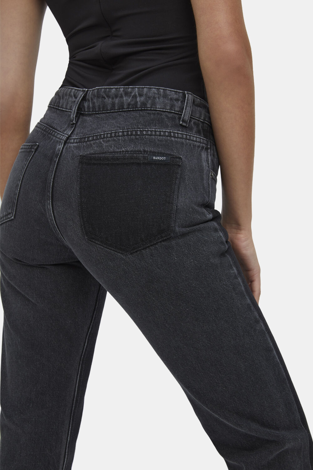 MARLOWE PATCH DENIM JEAN in colour CAVIAR