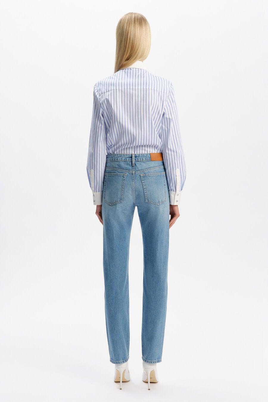 030 Mid Rise Straight Leg Jean