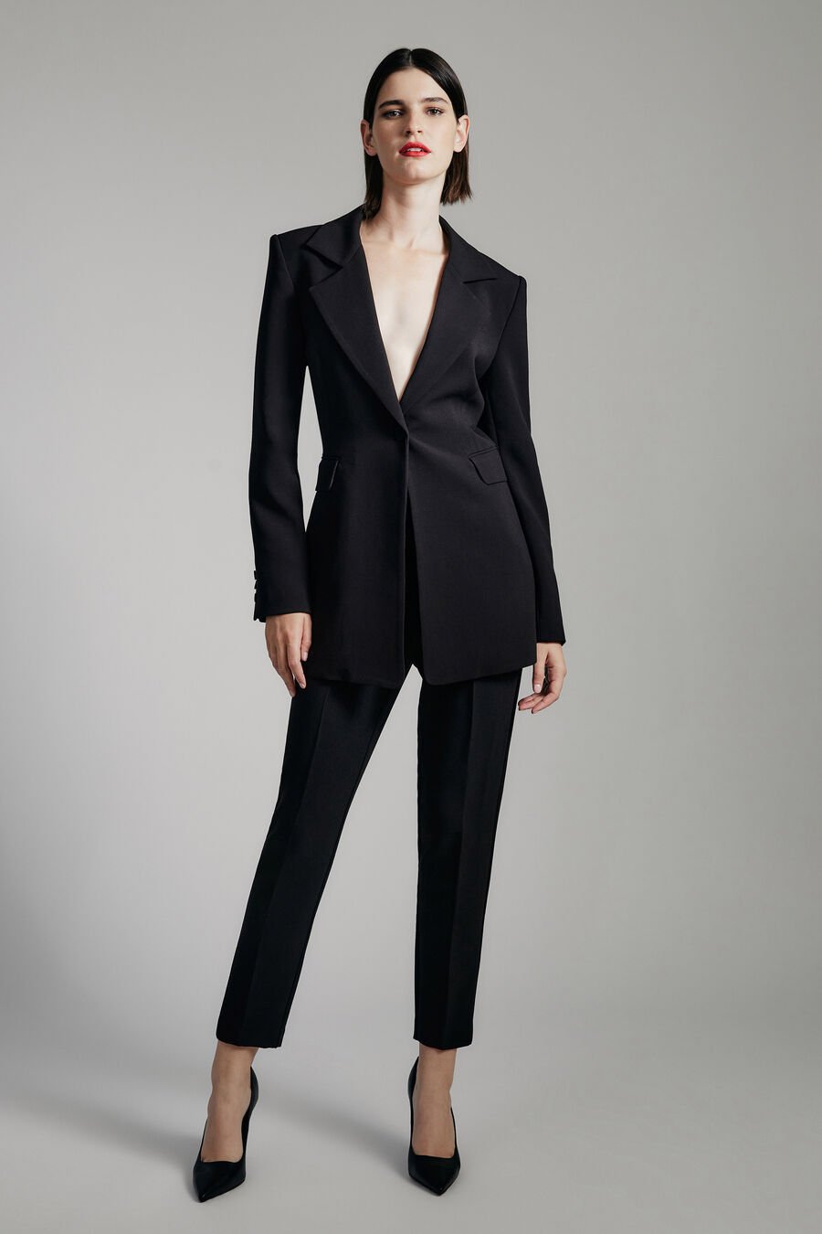 AUSTYN BLAZER in colour BLACK
