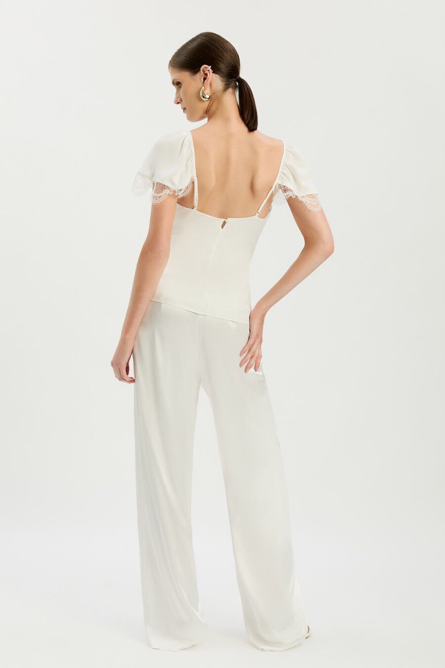 IVY LACE DETAIL CAMISOLE in colour Orchid White