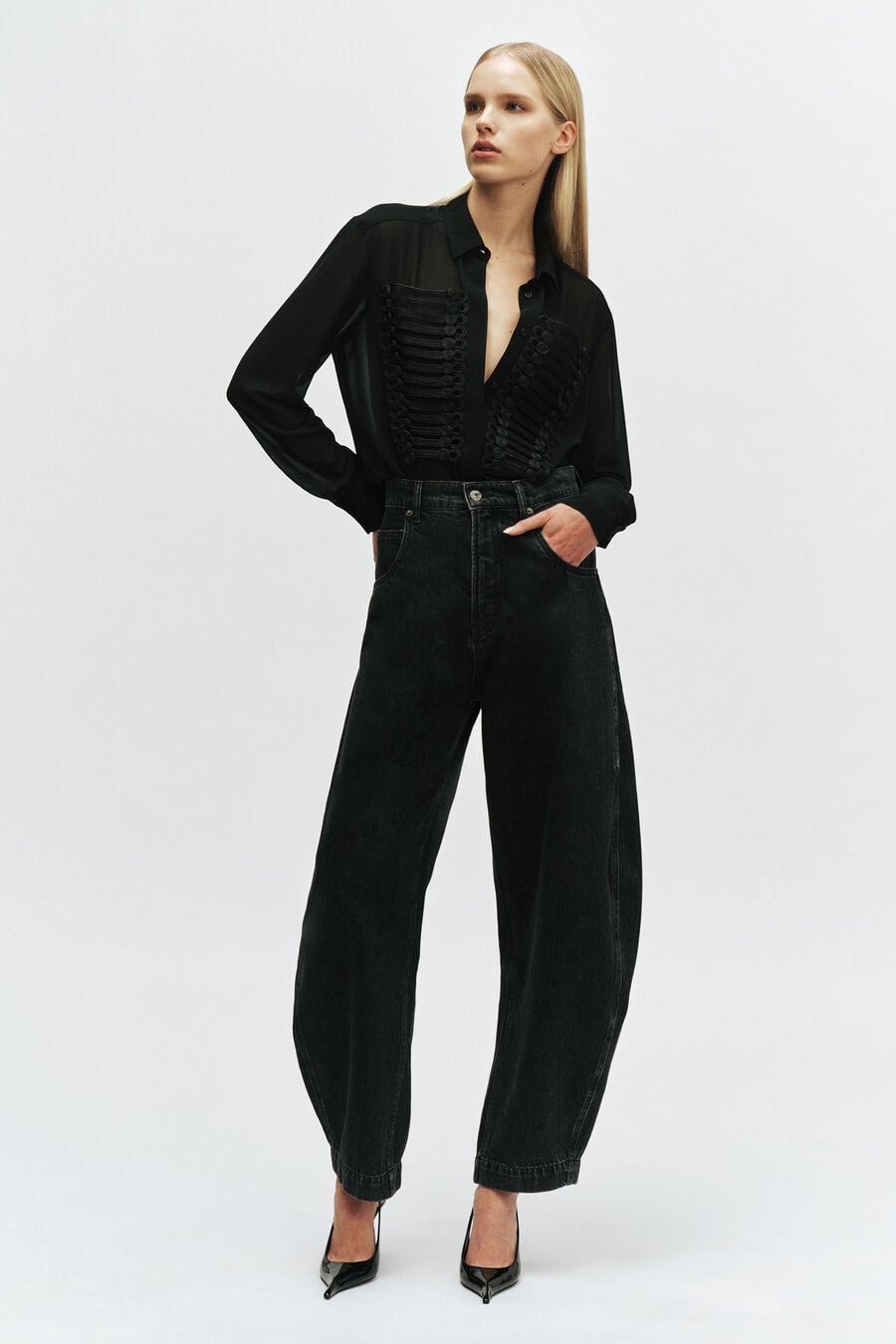 030 High Rise Barrel Leg Jean